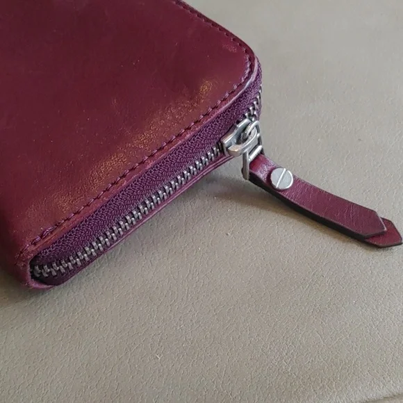 Fossil Wallet - Picture 2 of 8